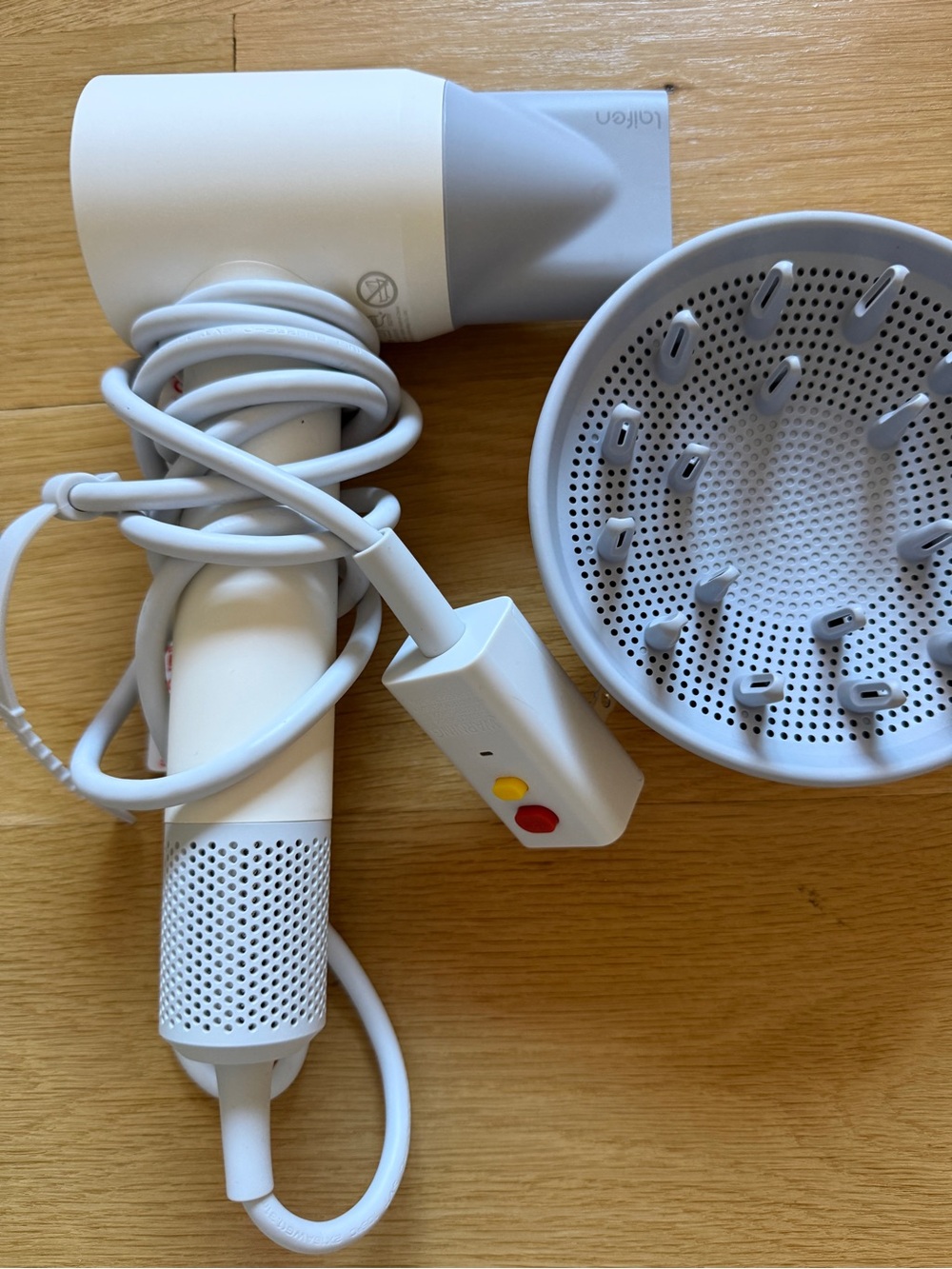 Laifen SE2 hair dryer